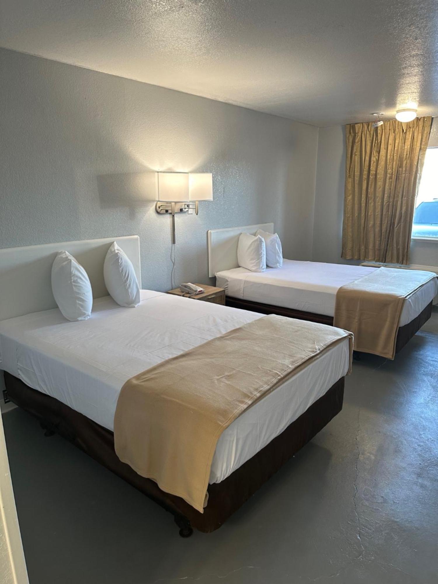 Premier Inns Metro Phoenix Exterior photo