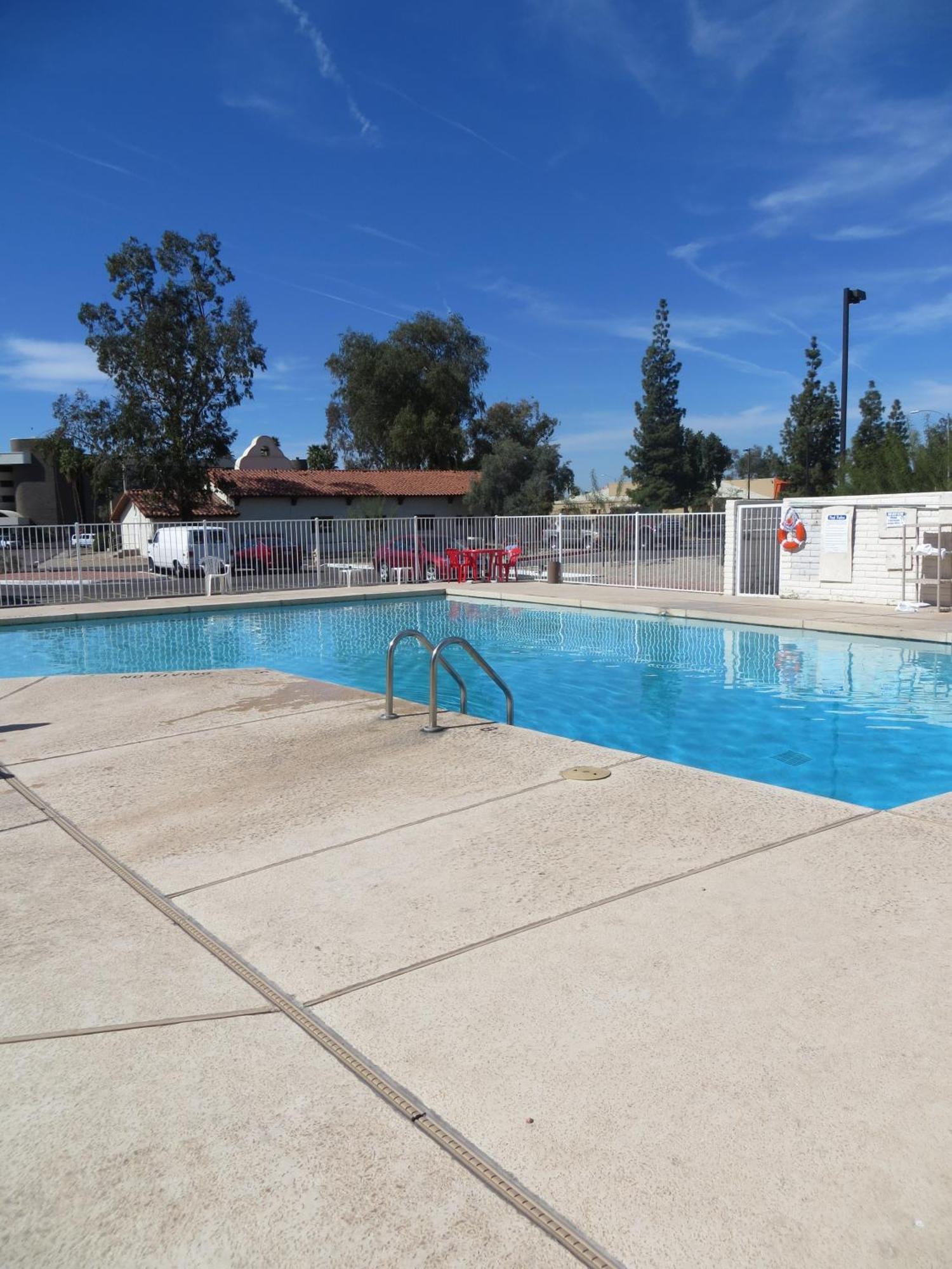 Premier Inns Metro Phoenix Exterior photo