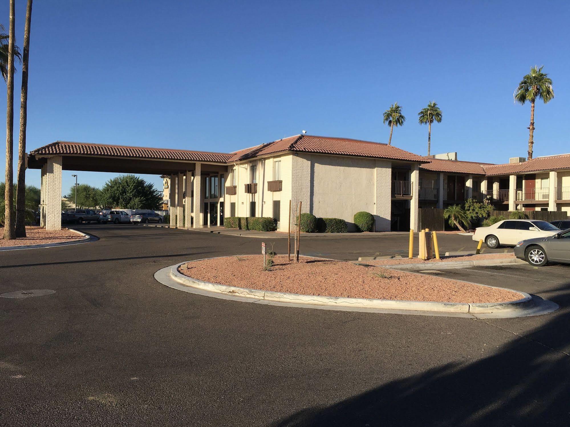Premier Inns Metro Phoenix Exterior photo
