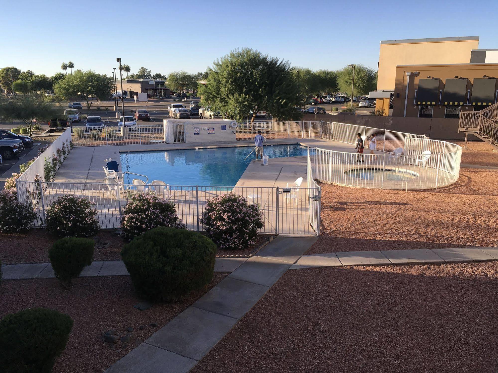 Premier Inns Metro Phoenix Exterior photo