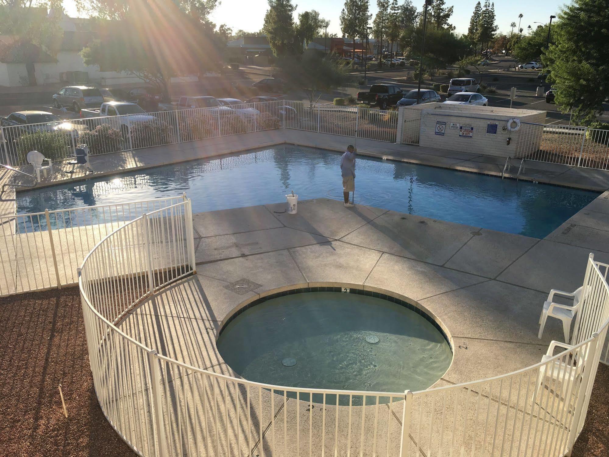 Premier Inns Metro Phoenix Exterior photo